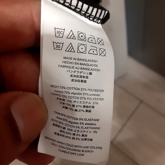 Michael Kors Men's 1/4 Zip Sweater Pullover Black with Logo Size L - Picture 2 of 8